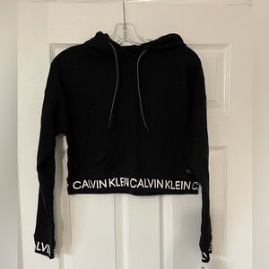 Calivin klein sweatshirt with hoodie